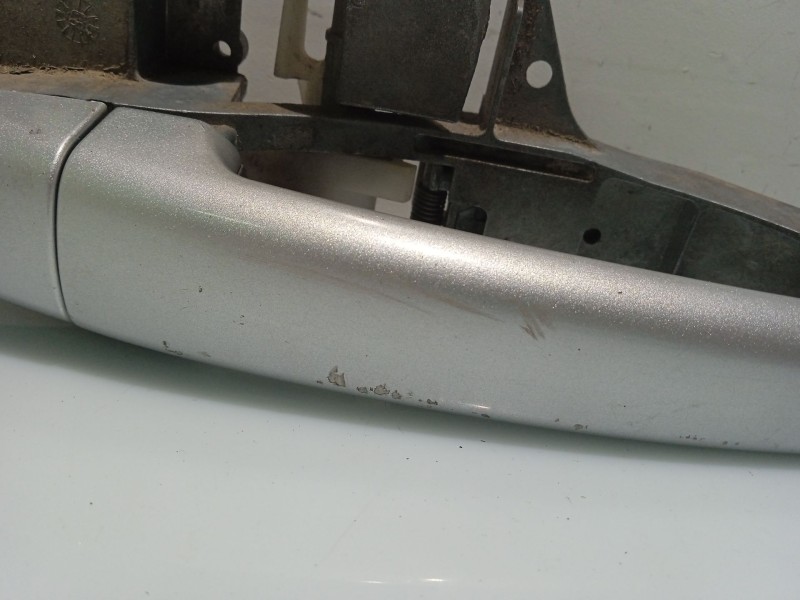 Recambio de maneta exterior delantera derecha para peugeot 308 referencia OEM IAM 9101GF  