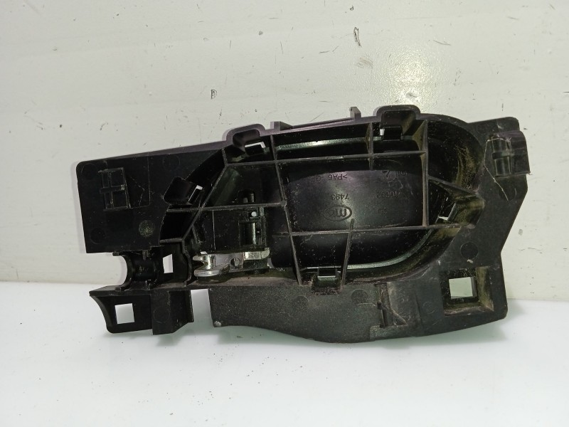 Recambio de maneta interior delantera derecha para peugeot 308 referencia OEM IAM 9660525380  