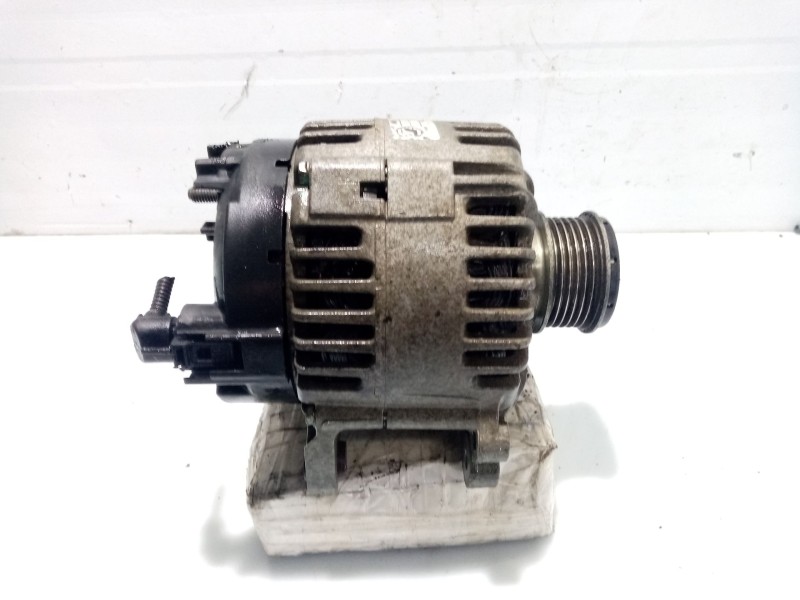 Recambio de alternador para seat toledo iii (5p2) 1.9 tdi referencia OEM IAM 542605R 06F903023EX 