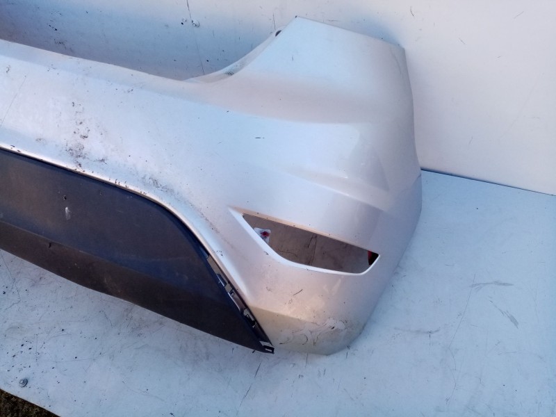 Recambio de paragolpes trasero para ford fiesta (cb1) trend referencia OEM IAM 1801041  