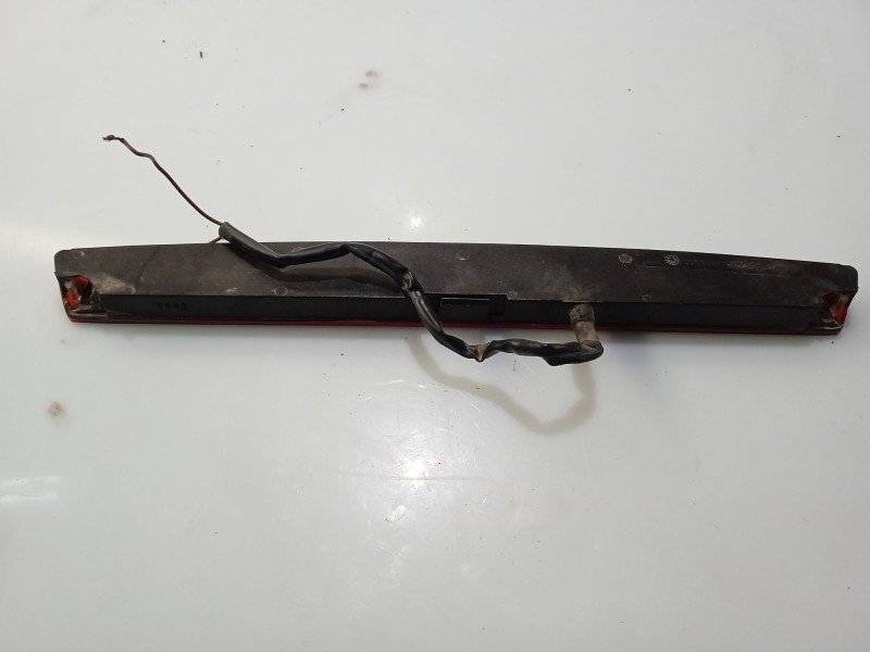 Recambio de luz central de freno para volkswagen polo (9n1) 1.2 12v referencia OEM IAM 6Q6945097  