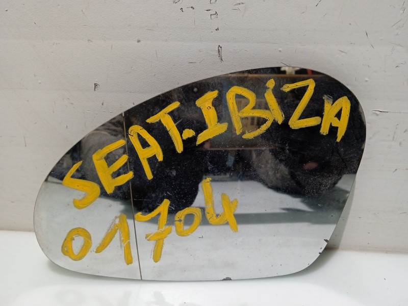 Recambio de cristal retrovisor izquierdo para seat ibiza (6l1) cool referencia OEM IAM 6L1857521A  
