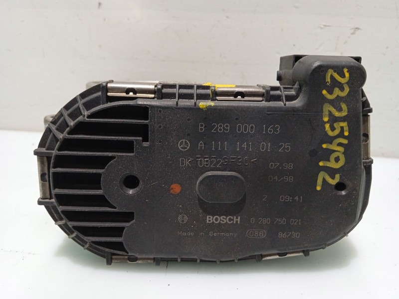 Recambio de caja mariposa para mercedes-benz clk (c208) clk 230 kompressor (208.347) referencia OEM IAM A1111410125 B289000163 2