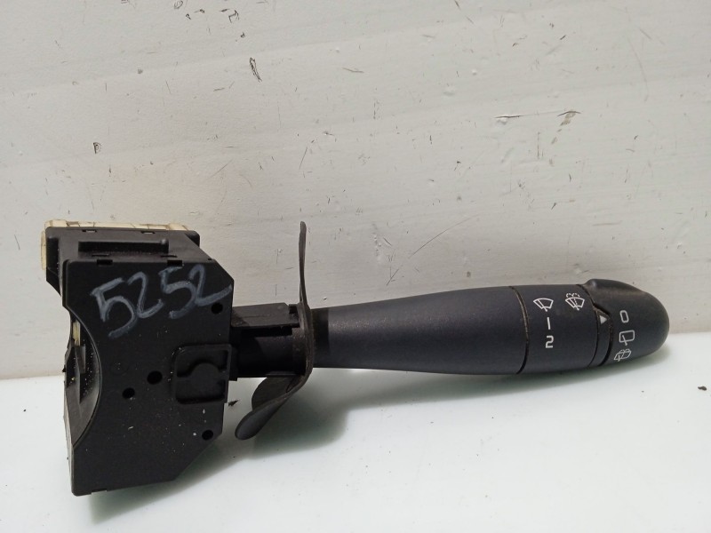 Recambio de mando limpia para renault clio ii fase ii (b/cb0) referencia OEM IAM 7701047543  