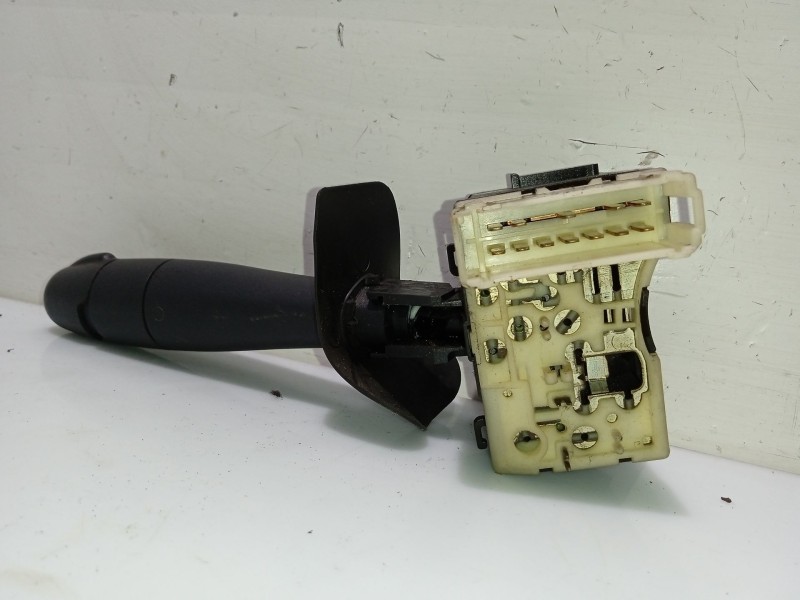 Recambio de mando limpia para renault clio ii fase ii (b/cb0) referencia OEM IAM 7701047543  