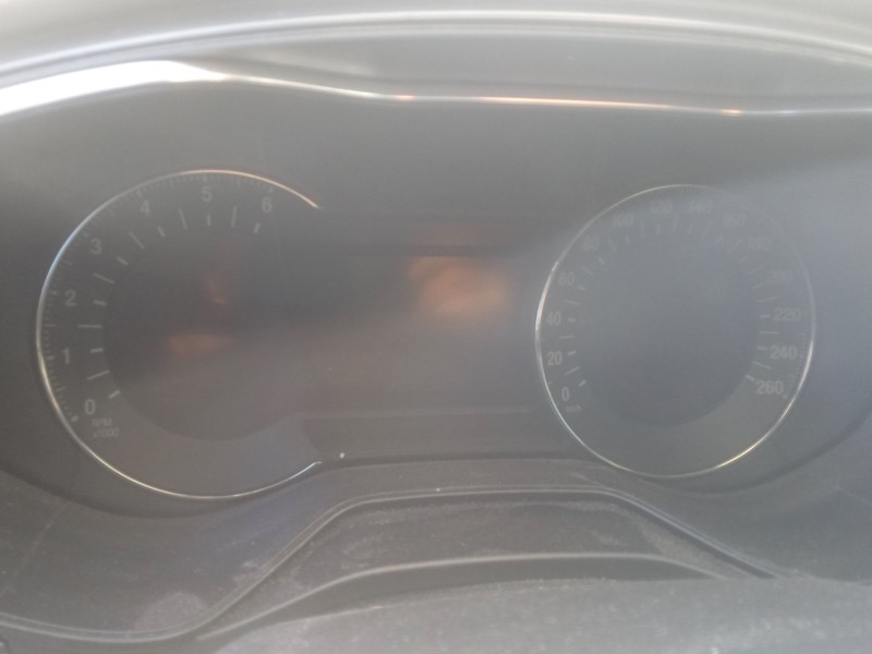 ford mondeo v hatchback (ce) del año 2015