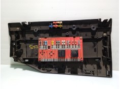 Recambio de moldura para renault r9 referencia OEM IAM 7704001769   2