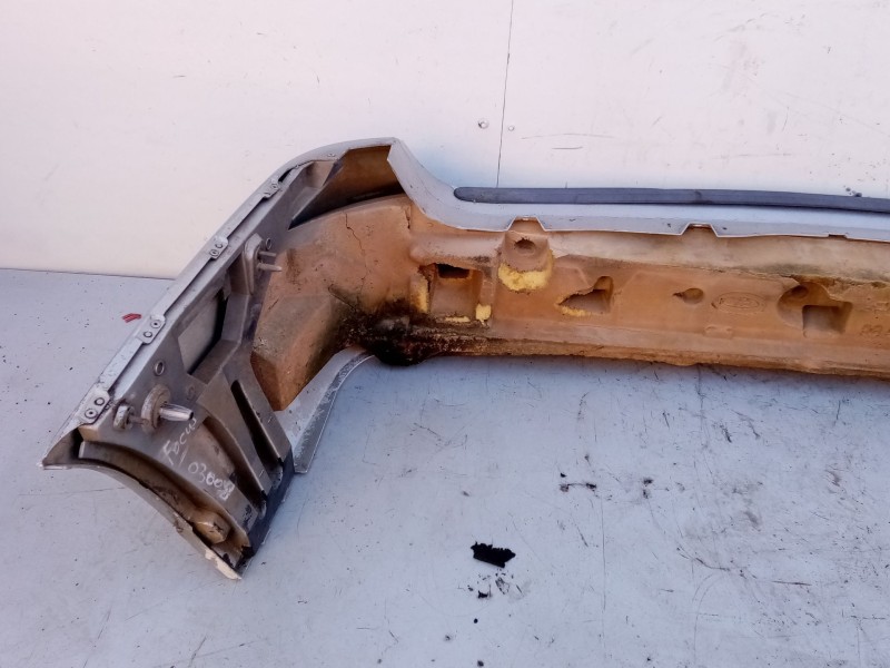Recambio de paragolpes trasero para ford focus turnier (cak) ghia referencia OEM IAM 1075186  