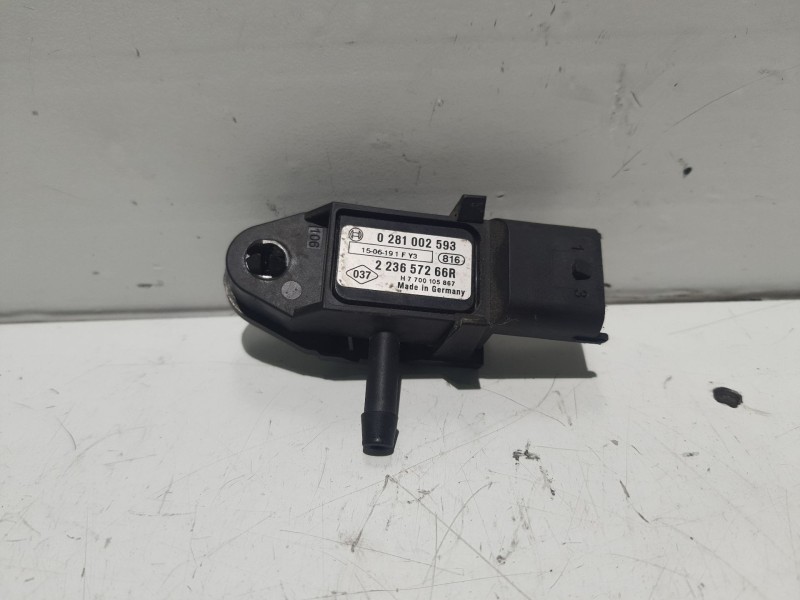 Recambio de sensor presion para nissan primastar autobús (x83) dci 100 referencia OEM IAM 0281002593  223657266R