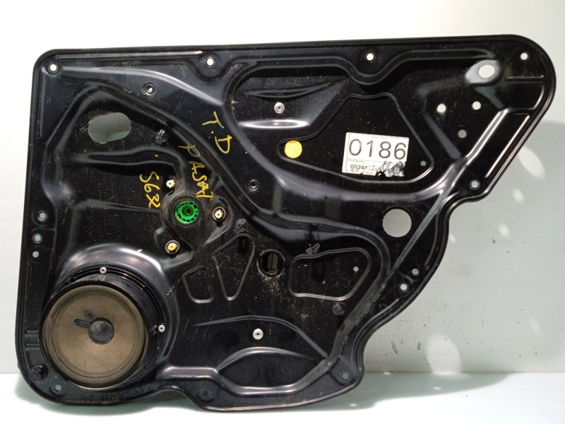 Recambio de elevalunas trasero derecho para volkswagen passat b6 (3c2) 2.0 tdi referencia OEM IAM 3C5839462J  