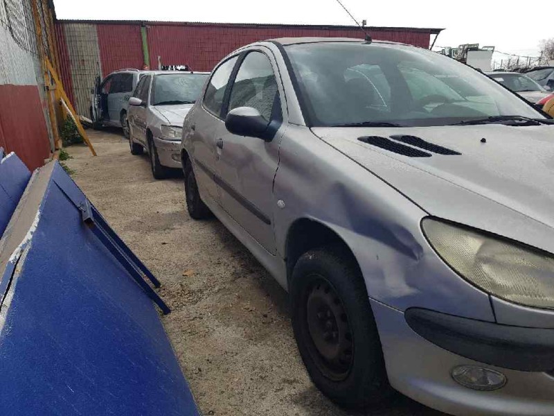 peugeot 206 berlina 1.9 diesel   |   0.98 - ... | 1998 | 69 cv / 51 kw del año 1998