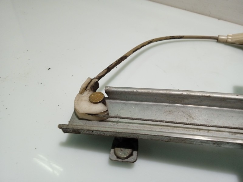 Recambio de elevalunas trasero izquierdo para chevrolet aveo / kalos hatchback (t200) 1.2 referencia OEM IAM 96541661  