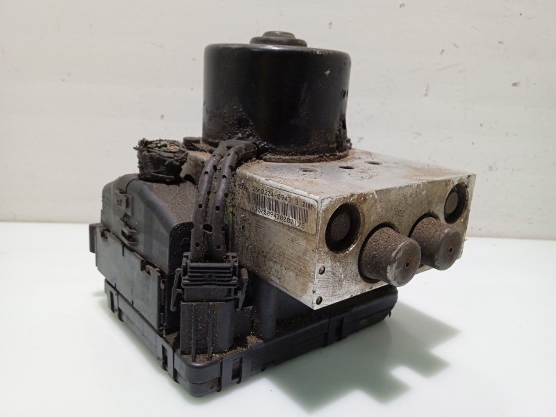 Recambio de abs para chrysler voyager (rg) referencia OEM IAM 04683932AB  