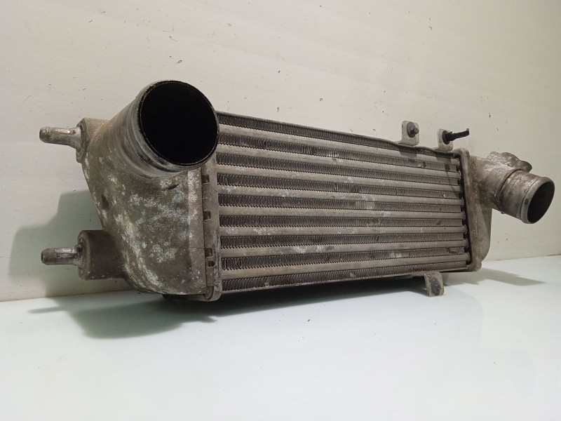 Recambio de intercooler para kia cee´d referencia OEM IAM 282702A610  