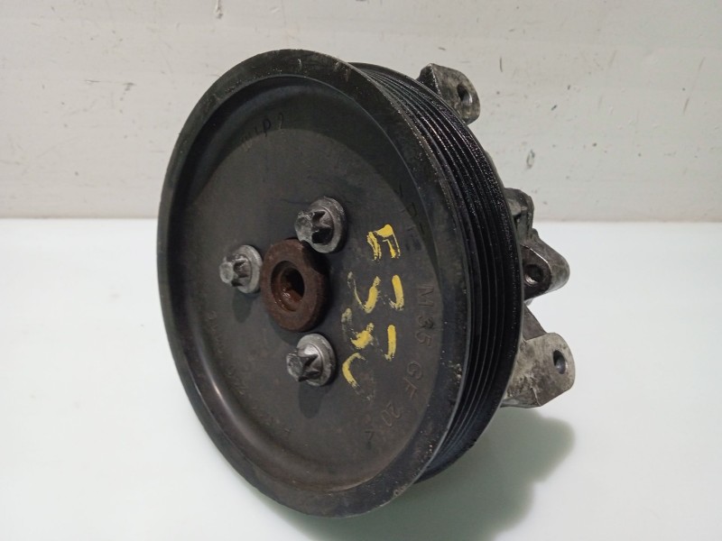 Recambio de bomba servodireccion para mercedes-benz clase c (w203) berlina referencia OEM IAM A0024669301 A0024669401 