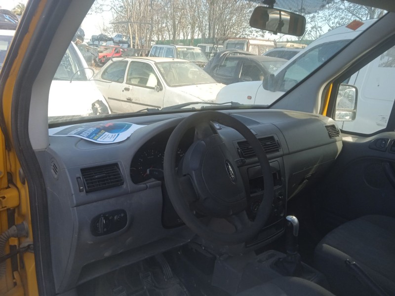 ford transit connect (p65_, p70_, p80_) del año 2006