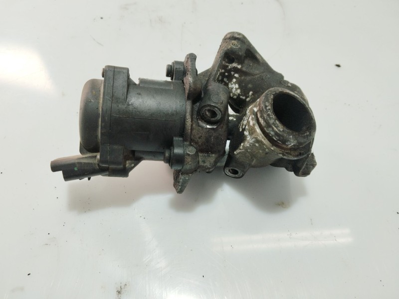 Recambio de valvula egr para citroën c2 1.4 hdi referencia OEM IAM 9658203780  