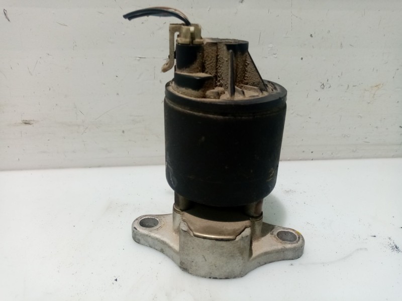 Recambio de valvula egr para opel astra g berlina referencia OEM IAM 5851024  