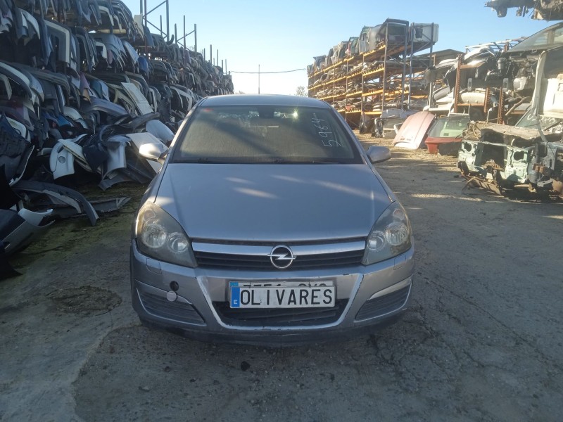 opel astra h (a04) del año 2004