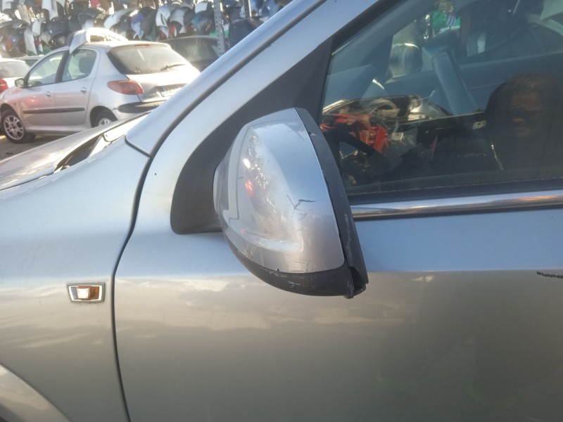 opel astra h (a04) del año 2004