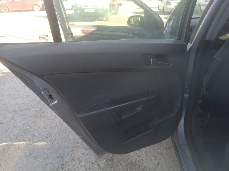 opel astra h (a04) del año 2004