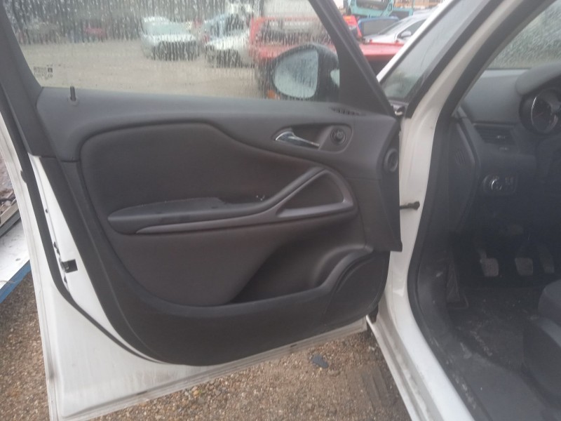 opel zafira tourer c (p12) del año 2016