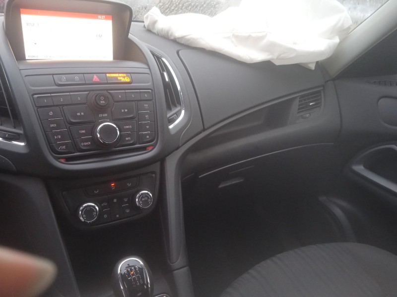 opel zafira tourer c (p12) del año 2016