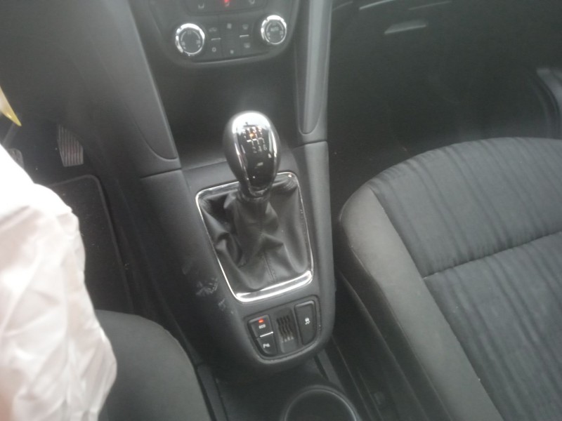 opel zafira tourer c (p12) del año 2016