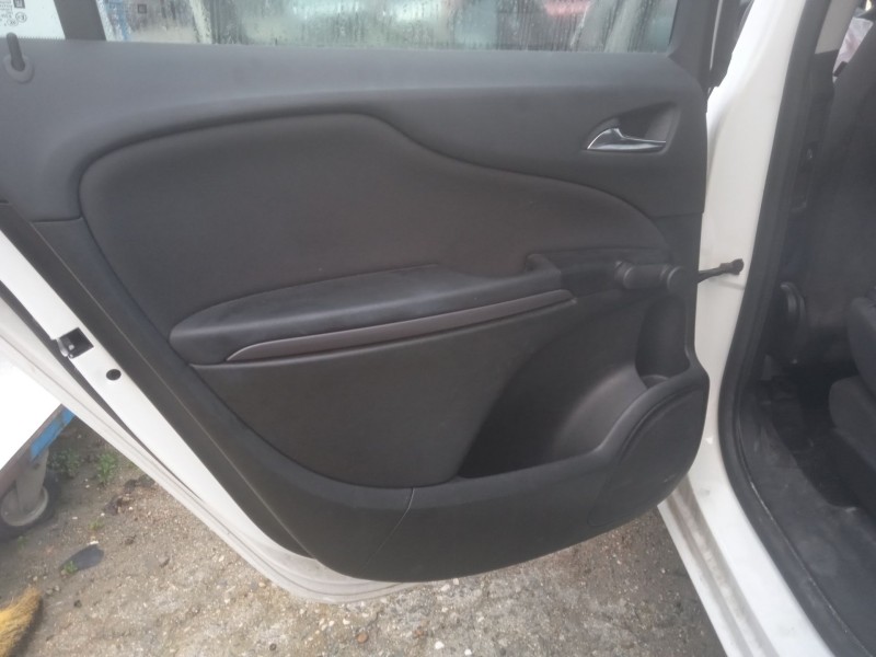 opel zafira tourer c (p12) del año 2016