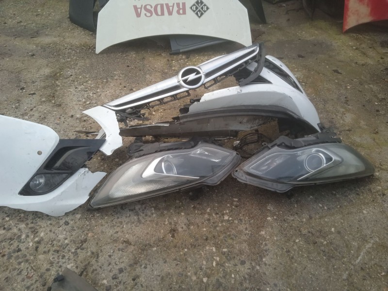 opel zafira tourer c (p12) del año 2016