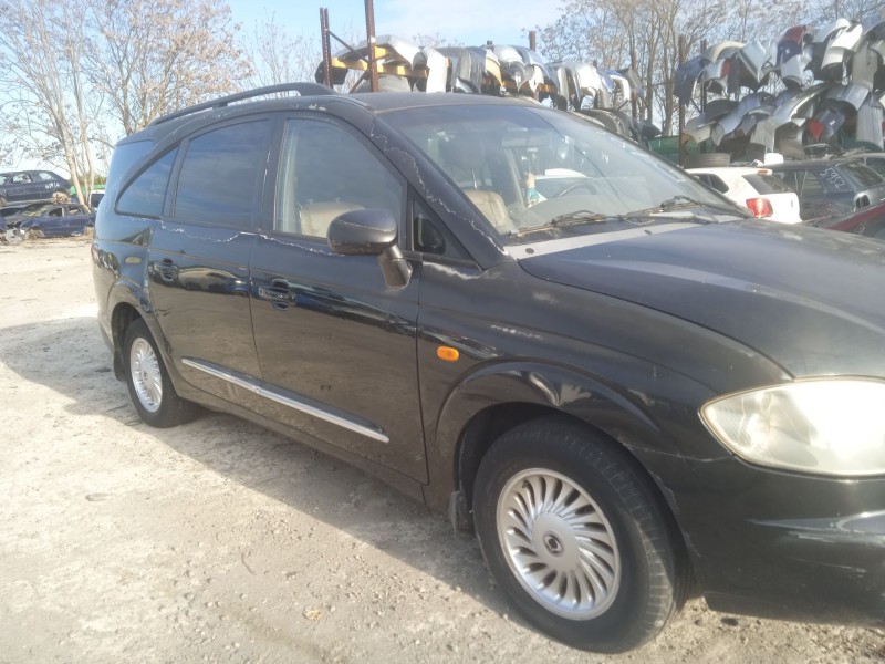 ssangyong rodius i del año 2005