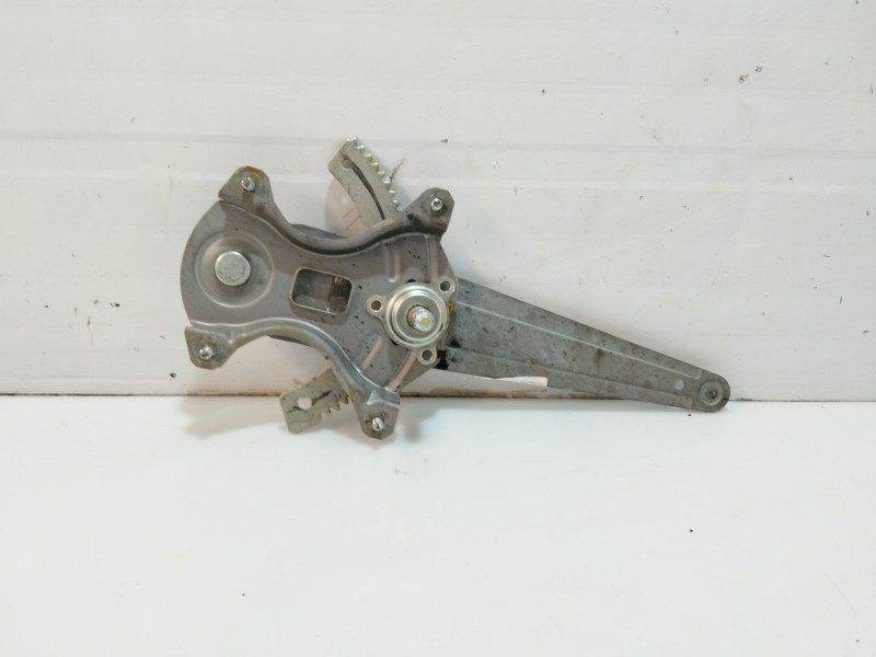 Recambio de elevalunas trasero izquierdo para hyundai i20 i (pb, pbt) 1.1 crdi referencia OEM IAM   