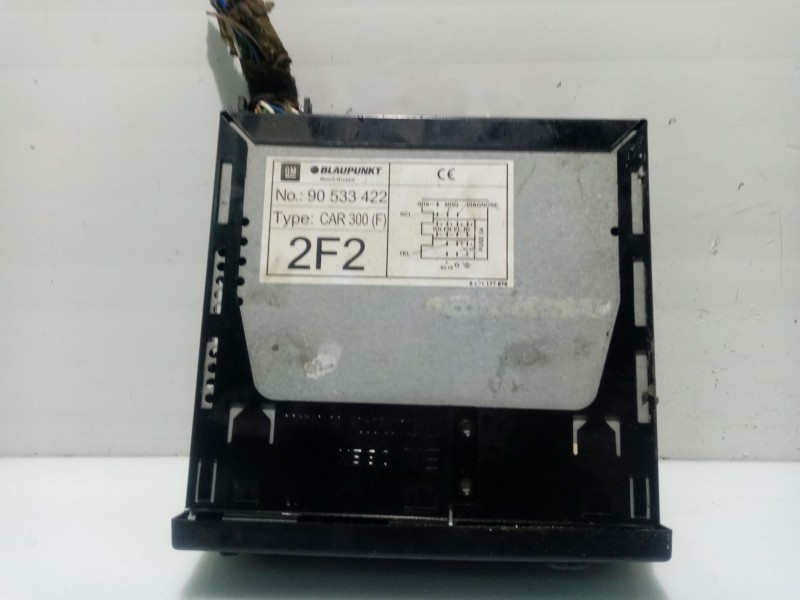Recambio de sistema audio / radio cd para opel vectra b berlina referencia OEM IAM 90533422  