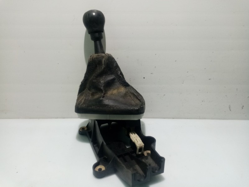 Recambio de palanca cambio para opel vectra b berlina referencia OEM IAM 738181  