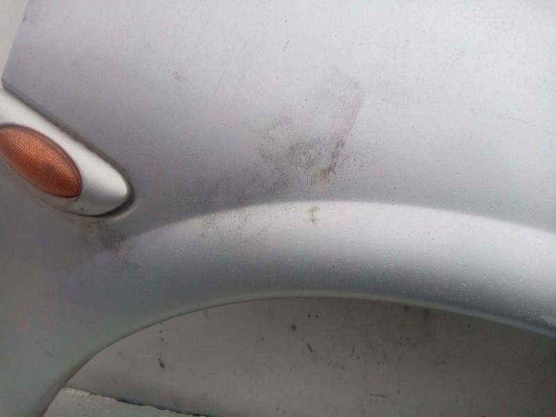 Recambio de aleta delantera derecha para opel vectra b berlina referencia OEM IAM 1102029  