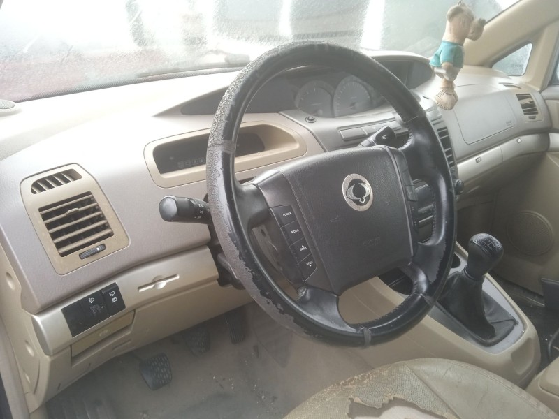 ssangyong rodius i del año 2005