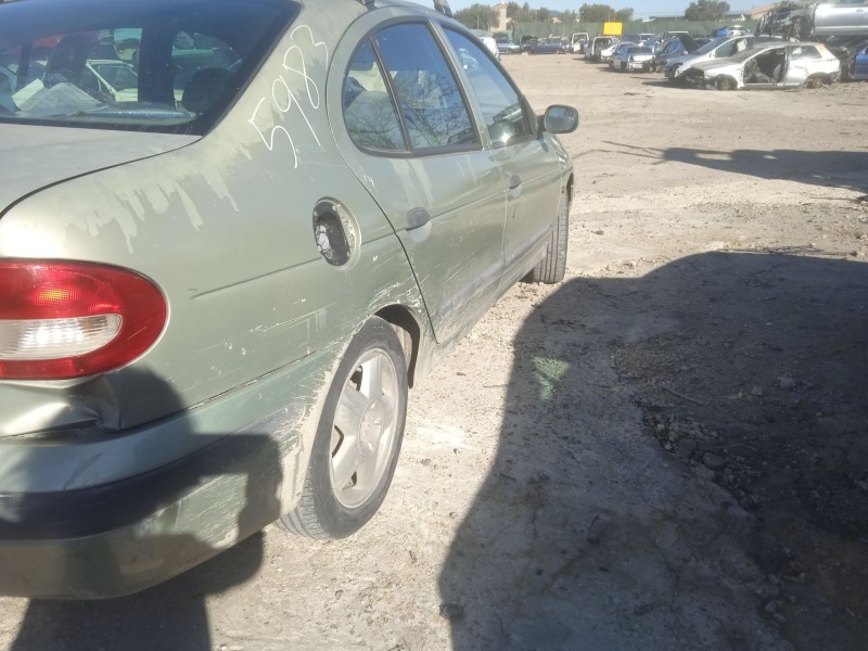renault megane i classic (la0/1_) del año 2001