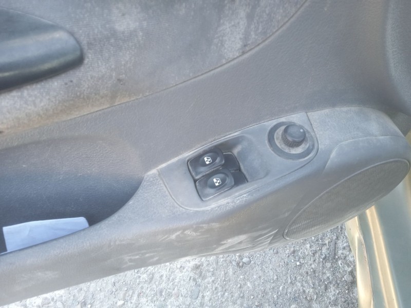 renault megane i classic (la0/1_) del año 2001