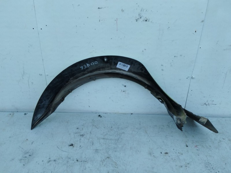 Recambio de aletin delantero derecho para nissan np300 pick-up (lcd22) double cab 4x4 referencia OEM IAM 63832VK00A  