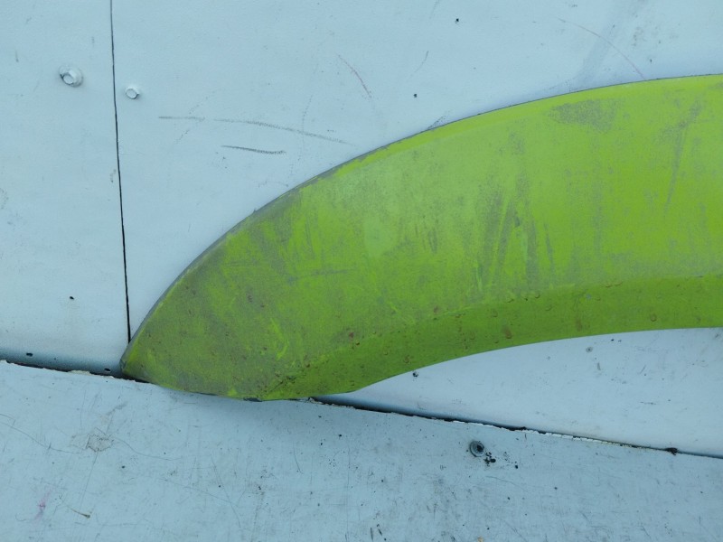 Recambio de aletin delantero izquierdo para nissan np300 pick-up (lcd22) double cab 4x4 referencia OEM IAM 63833VK00A  