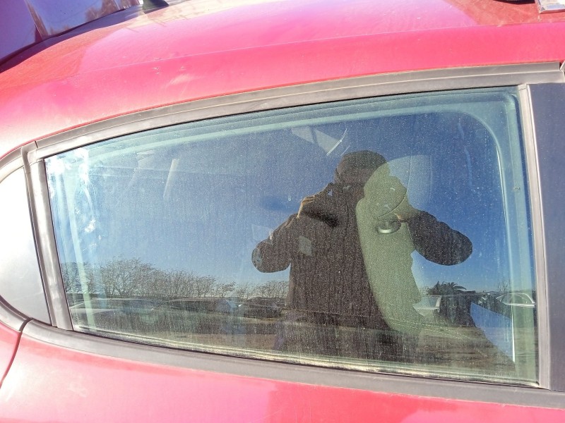 Recambio de luna trasera derecha para peugeot 208 i (ca_, cc_) 1.0 referencia OEM IAM 9673360880  