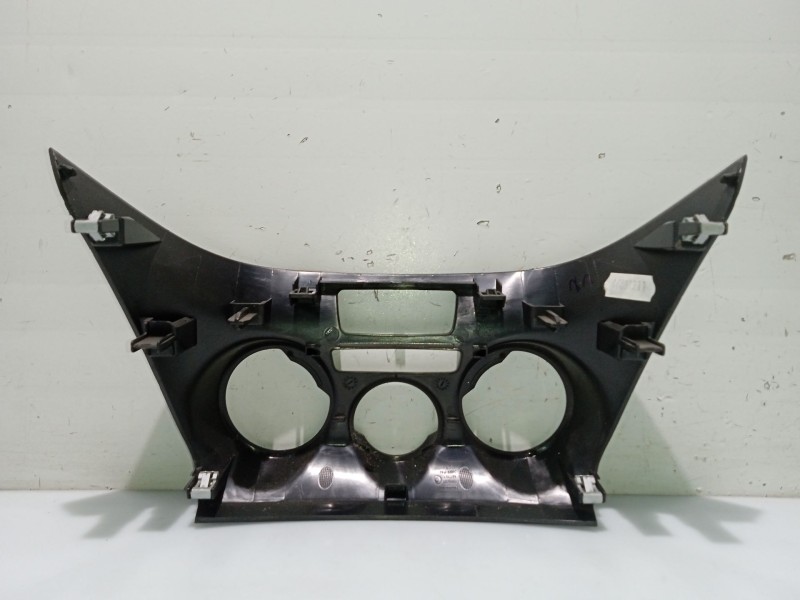 Recambio de moldura para peugeot 208 i (ca_, cc_) 1.0 referencia OEM IAM 9672846477  