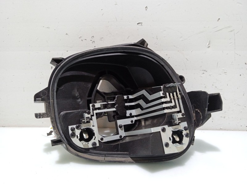 Recambio de portalamparas para peugeot 208 i (ca_, cc_) 1.0 referencia OEM IAM 5975PTI  