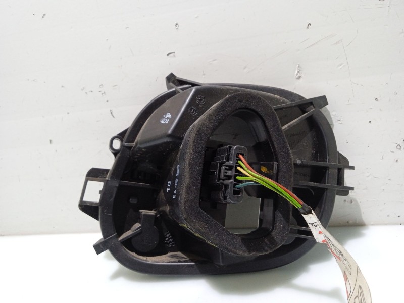 Recambio de portalamparas para peugeot 208 i (ca_, cc_) 1.0 referencia OEM IAM 5975PTI  