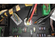 Recambio de caja reles / fusibles para peugeot 206 berlina x-line   |   10.02 - 12.10 | 2002 - 2010 | 75 cv / 55 kw referencia O 2