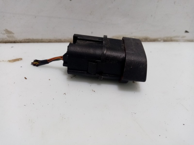 Recambio de warning para ford focus berlina (cap) 1.6 16v cat referencia OEM IAM 4M5T13A350AC  