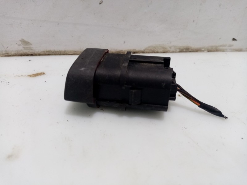 Recambio de warning para ford focus berlina (cap) 1.6 16v cat referencia OEM IAM 4M5T13A350AC  