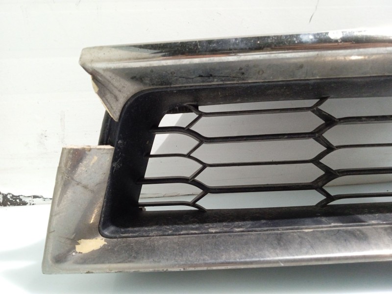 Recambio de rejilla delantera para mitsubishi galant viii (ea_) 2.0 tdi (ea6a) referencia OEM IAM MR441120  