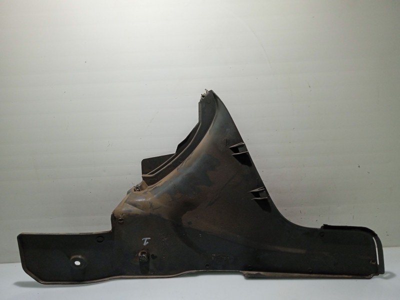 Recambio de moldura para mitsubishi galant viii (ea_) 2.0 tdi (ea6a) referencia OEM IAM MR216415  