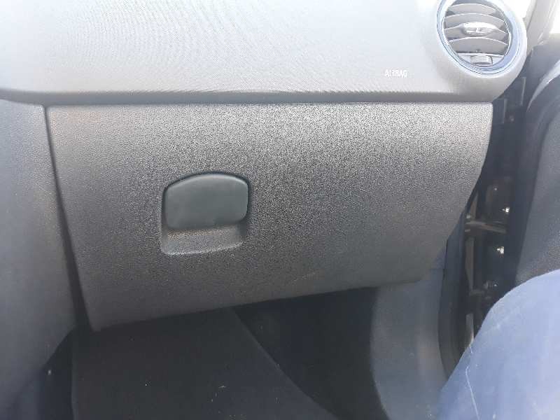 Recambio de guantera para opel corsa d enjoy referencia OEM IAM 13205216  